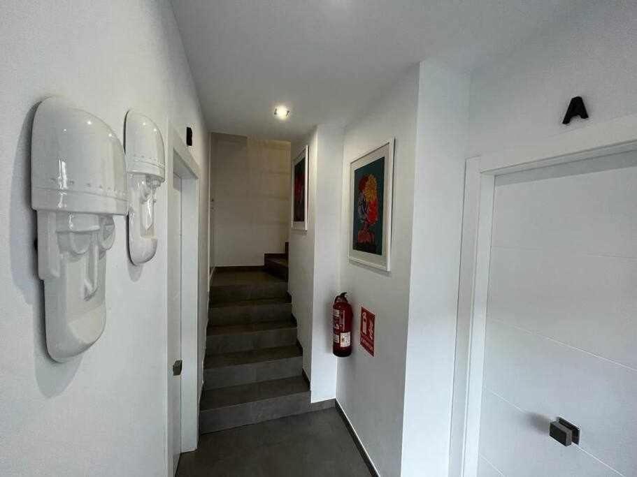 XX D Apartamentos Morales & Arnal Ρόντα Εξωτερικό φωτογραφία